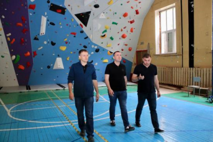 Виталий Перетолчин: В обновлённом Доме молодёжи в Усть-Илимске откроются познавательные, творческие и спортивные локации