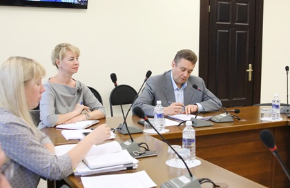 Заседание рабочей группы по вопросу присвоения звания «Ветеран труда Иркутской области» прошло в Законодательном Собрании