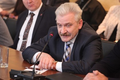 Вопрос расчёта субвенции на учебные расходы в Приангарье проконтролирует Георгий Любенков