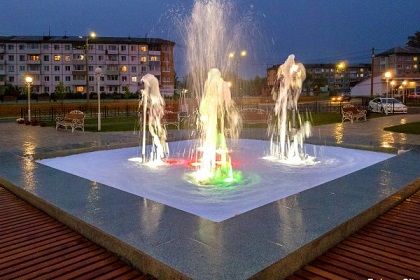 В поселке Чунский открыли первый фонтан в районе – Наталья Дикусарова