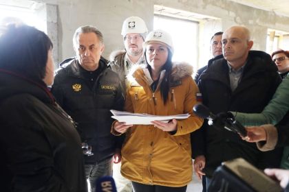 Виталий Мутко высоко оценил ход работ по строительству микрорайона в Черемхово для пострадавших от наводнения    