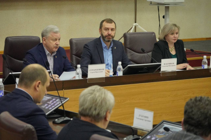 Поддержку предприятий в северных территориях обсудили в рамках рабочей поездки депутатов ЗС в Братск 