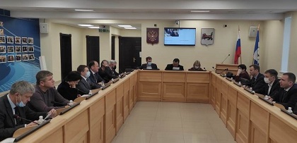 Депутаты фракции «Единая Россия» в ЗС обсудили вопросы реализации жителями Иркутской области права на получение древесины для собственных нужд 