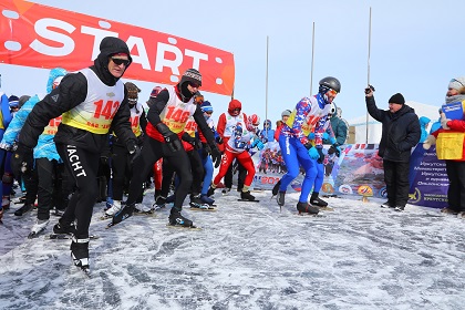 Депутаты Заксобрания приняли участие в Байкальском марафоне на коньках