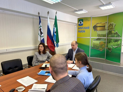 Елена Крыжановская поддержала обращение Братского района в региональный минтранс по вопросу покупки судна на воздушной подушке
