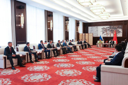 Александр Ведерников принял участие в официальном визите российской делегации в КНР 