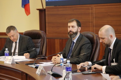 Александр Ведерников: депутаты всех уровней проводят разъяснительную работу с жителями по вопросам противодействия коронавирусу