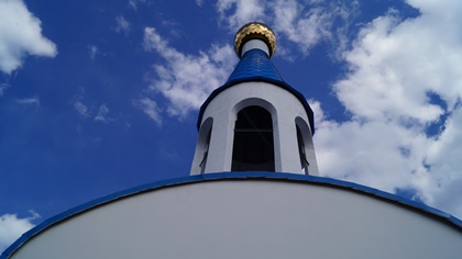 В поселке Янгель завершается строительство православного храма при поддержке Эдуарда Дикунова 
