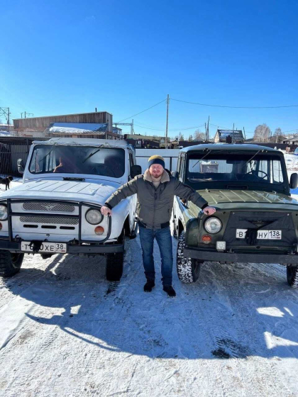 Олег Попов покупает и ремонтирует автомобили для отправки в зону СВО 