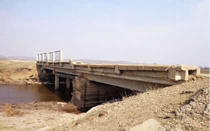 Мост через реку Мурин в Эхирит-Булагатском районе построят в 2021 году – Кузьма Алдаров
