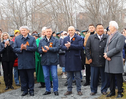 Кузьма Алдаров принял участие в закладке камня на месте установки стелы «Иркутск – город трудовой доблести»