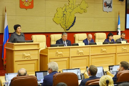 Депутаты фракции «Единая Россия», «Справедливая Россия» и ЛДПР будут настаивать на увеличении размера потребительской корзины