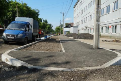 Состояние дорог, своевременность и качество их ремонта отслеживают депутаты ЗакСобрания на территориях Иркутской области
