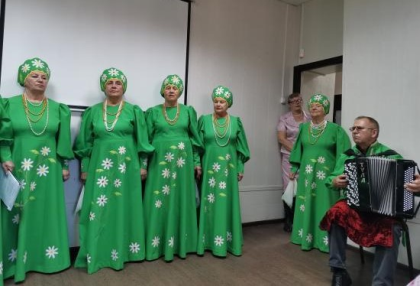Праздничные мероприятия в День пожилого человека прошли при поддержке Нины Чекотовой в Правобережном округе Иркутска