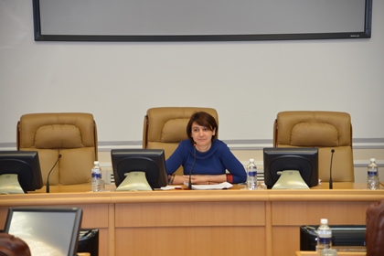 Совещание с мэрами муниципальных образований по вопросу налога на имущество провела Наталья Дикусарова