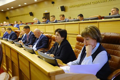 Депутаты внесли поправку об увеличения субсидирования авиаперевозок в Тофаларию