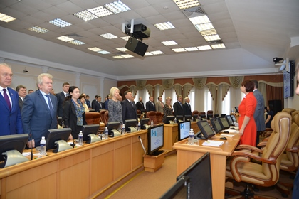 Начала работу 37 сессия Законодательного Собрания Иркутской области
