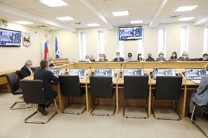 Профильный комитет одобрил законопроект об областном бюджете на предстоящий трехлетний период