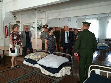 В рамках парламентского контроля депутаты посетили Усольский и Иркутский кадетские корпуса 