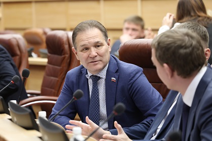 Александр Гаськов предложил отменить медучреждениям налог на имущество для борьбы с коронавирусом