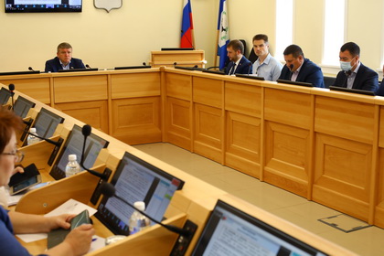 Депутаты отметили необходимость ведения более активной претензионной работы с недобросовестными подрядчиками