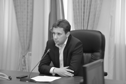Председатель Законодательного Собрания Приангарья Александр Ведерников выразил соболезнования в связи с уходом из жизни Андрея Фоменко