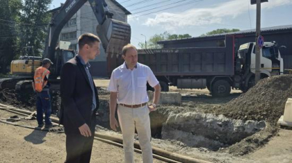 Депутат ЗС Алексей Распутин: дорожные работы на улице Рабочего Штаба в Иркутске планируют завершить к середине октября
