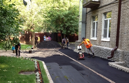 Депутаты ЗС настаивают на сохранении в программе «Городская среда» мероприятий по ремонту дворов