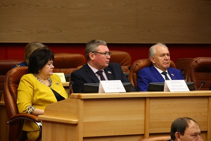 Утверждены представители Заксобрания в органах управления компаний, акции которых находятся в областной собственности 