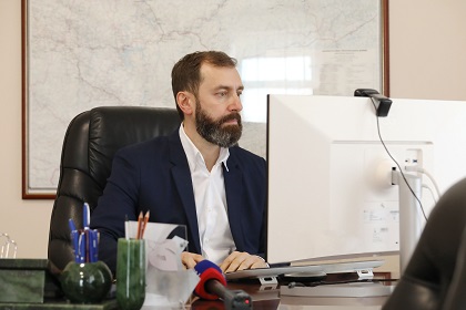 Депутаты областного парламента поделились успешным опытом развития адаптивного спорта с регионами РФ   