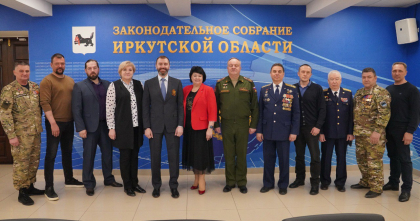 Депутаты ЗС встретились с представителями патриотических и ветеранских организаций в преддверии Дня Победы