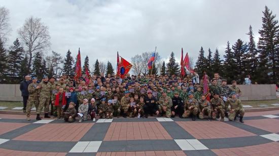 Более 500 детей приняли участие в спортивном забеге, посвящённом Победе в Великой Отечественной войне