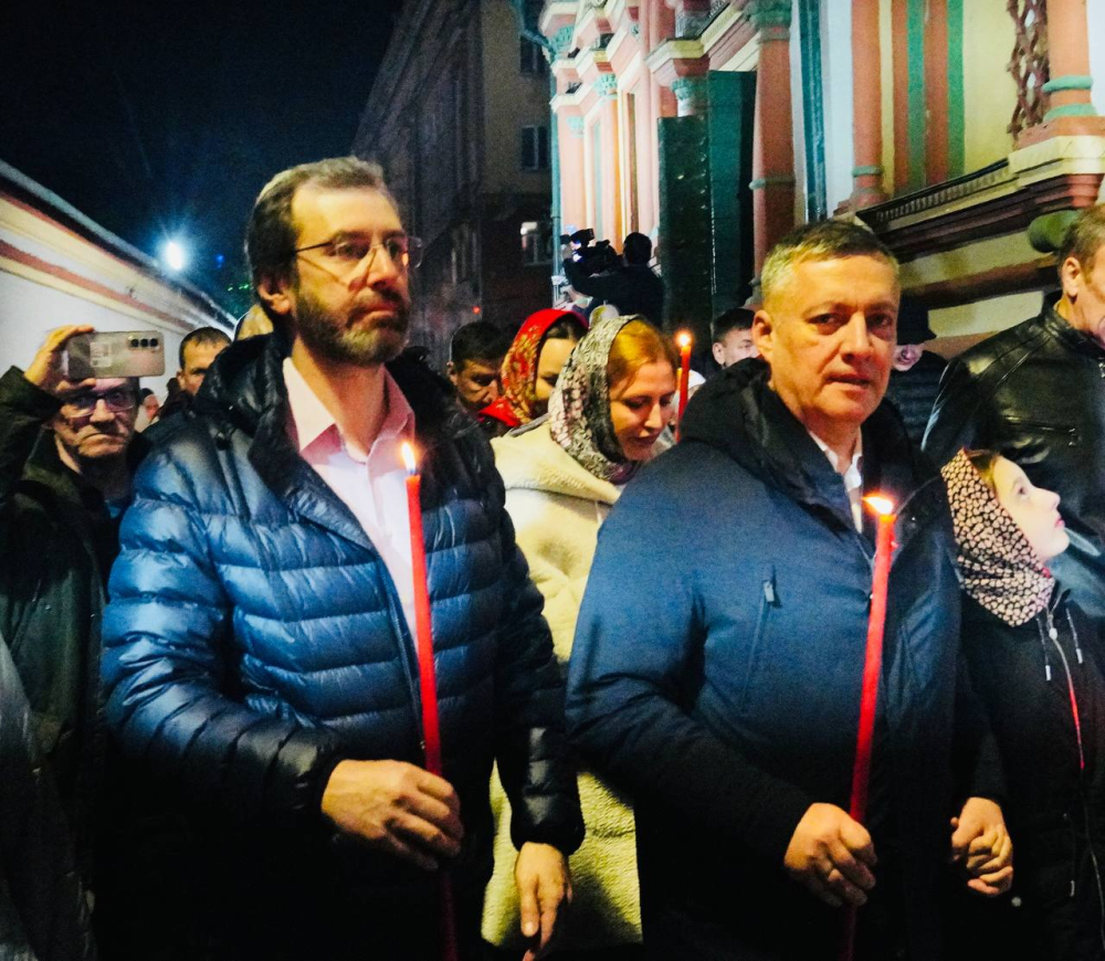Александр Ведерников и Игорь Кобзев приняли участие в Пасхальном богослужении