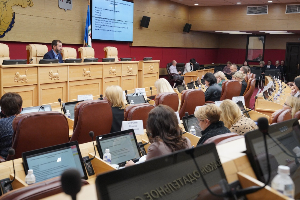 ЗакСобрание совместно с правительством подготовит и примет законы для помощи семьям мобилизованных