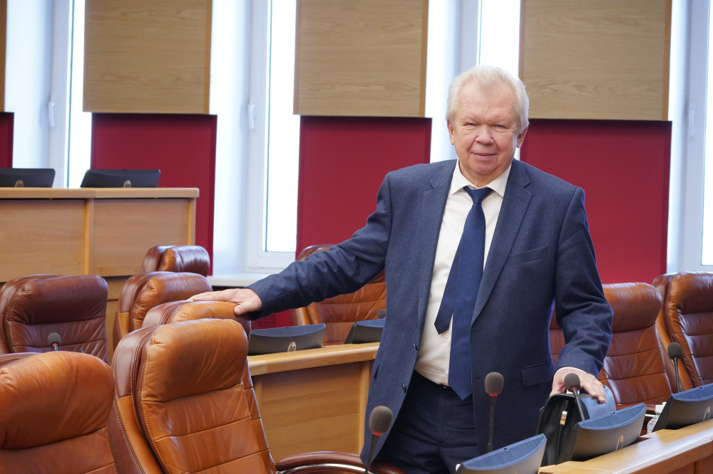 День рождения депутата Александра Вепрева