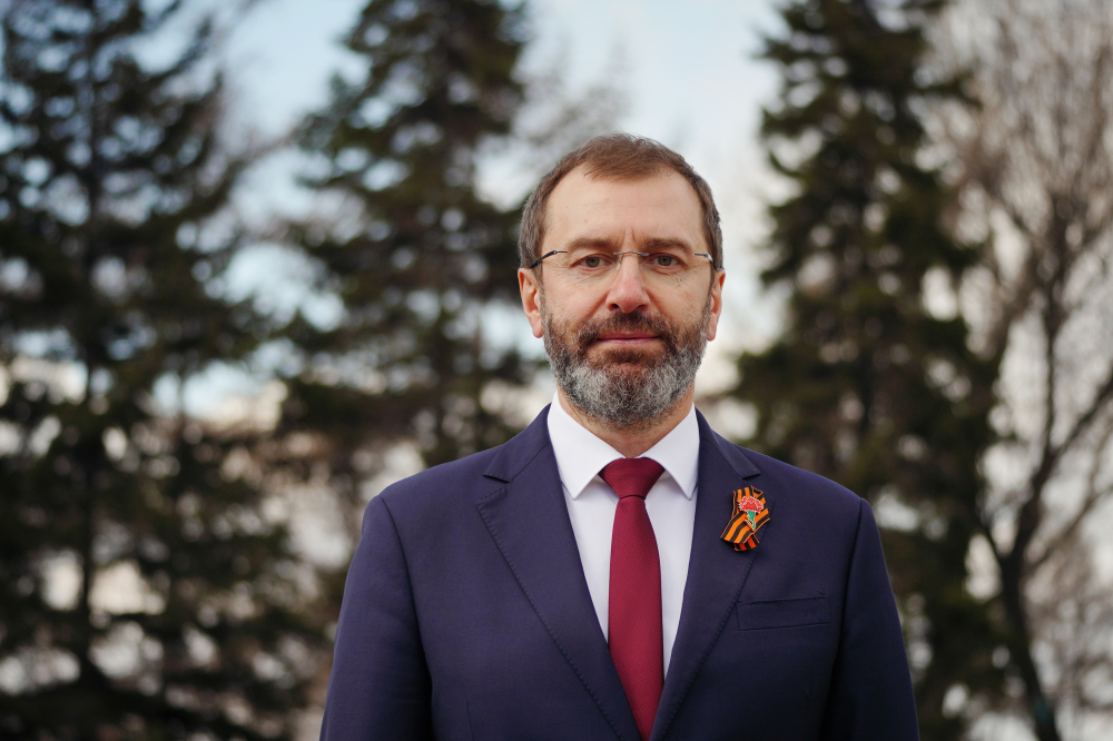 Поздравление председателя Законодательного Собрания Иркутской области А.В. Ведерникова с Днем Победы