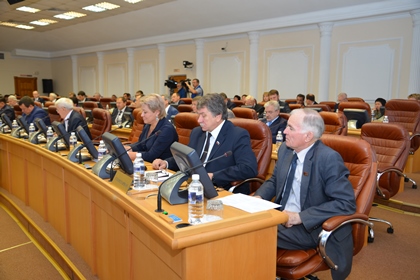 Рассмотрен блок вопросов в сфере экономического развития и управления собственностью