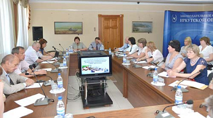 Депутаты обсудили вопросы совершенствования региональной законодательной базы в сфере образования